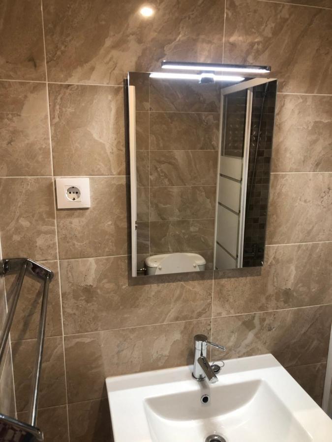 Apartamento Turistico Atico La Taberna Arenas de San Pedro Eksteriør bilde
