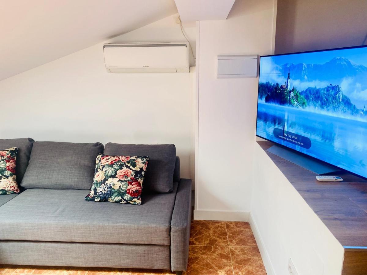 Apartamento Turistico Atico La Taberna Arenas de San Pedro Eksteriør bilde